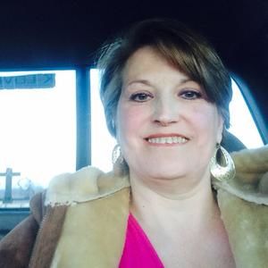 Meet your Posher, Rhonda